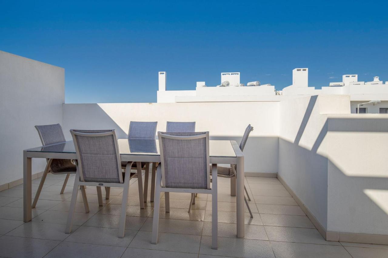 Luxury Townhouse With Pool In Villa *